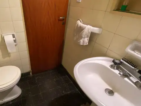 Plaza Sarmiento 100, Piso PB