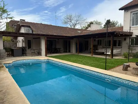 Casa en Alquiler 25 años