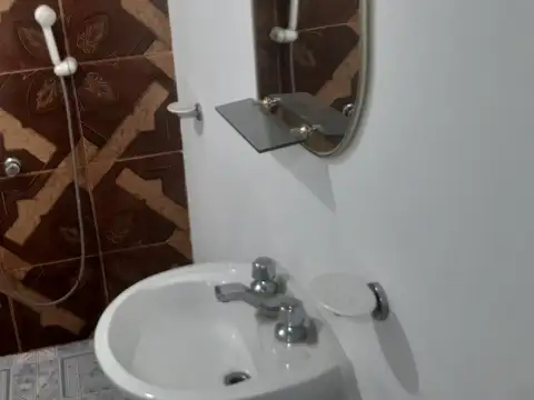 CHALET EXCELENTE  SOBRE AVDA APTO COMERCIAL