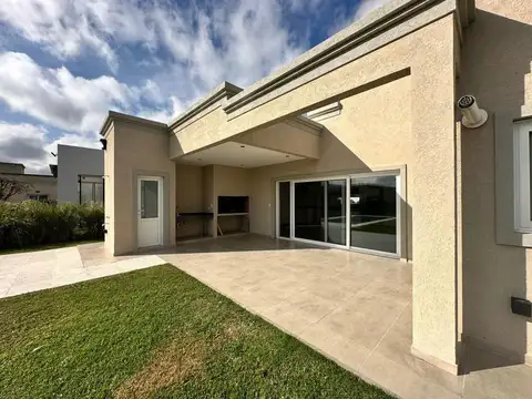 Casa en Venta en Santa Ines, USD 249.999