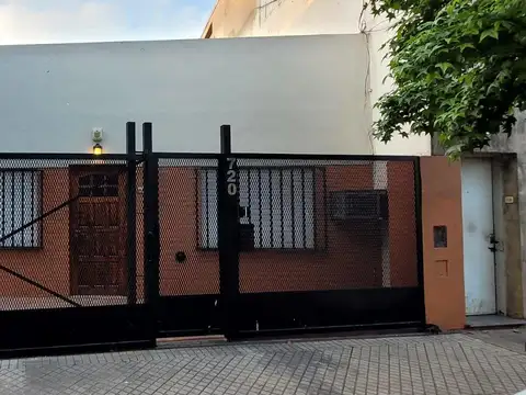 Casa en venta 2 dormitorios en Barrio Las Heras