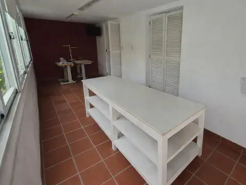 Depto Tipo Casa en Venta 56 años
