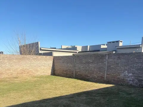 Casa en Alquiler al Sudeste