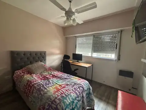 Casa en Venta en Arana [Cod: 084126]