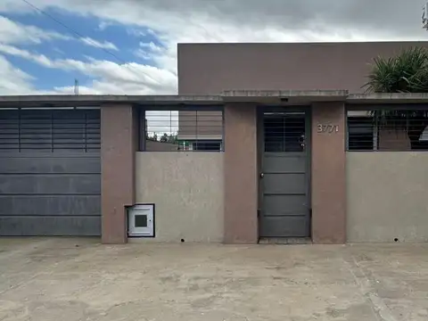 Casa en Venta en Arana [Cod: 084126]