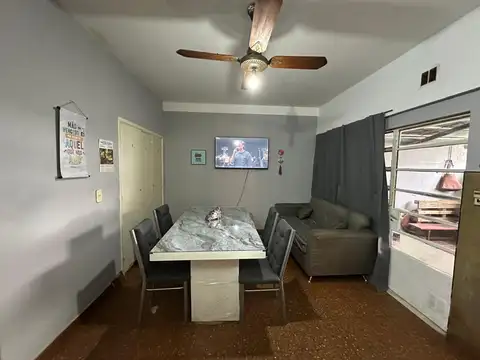 Depto Tipo Casa 3 ambientes con 1 baño