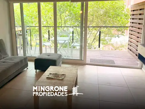 Departamento en pleno centro de Pinamar, sobre calle Jonas 540