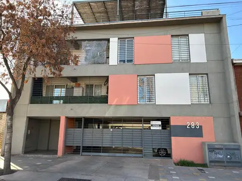 Departamento Complejo Cerrado, Bancario, 2 Dormitorios, 1 Baño, Balcón, Cochera Doble