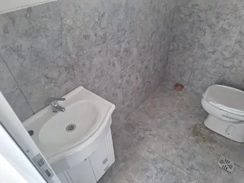 Depto Tipo Casa en Venta en Mataderos, USD 220.000