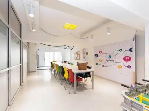 Esteban Echeverria al 1200