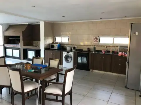 Los Pensamientos e/ Los Arrayanes y 6