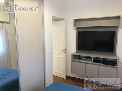 Hermosa Casa Quinta en venta 4 ambientes Con Pileta -  Francisco Alvarez, Moreno