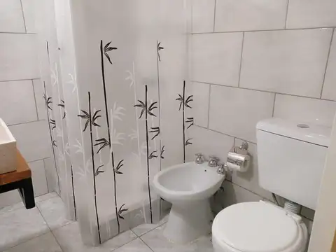 Casa en venta - 1 Dormitorio 1 Baño - Monoambiente - 300Mts2 - Villa Regina