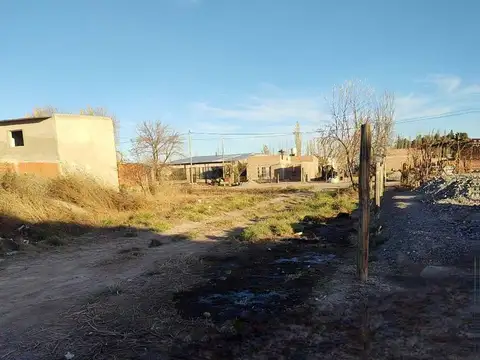 VENTA TERRENO EN LUGAR ESTRATEGICO  CERVANTES