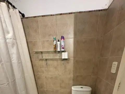 Mono ambiente en alquiler amplio en planta baja Villa Morra