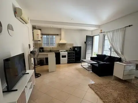 Departamento en Alquiler de Monoambiente