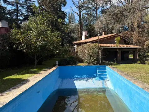 Venta casa quinta c/ amplio lote mas 3 lotes - Derqui , Pilar