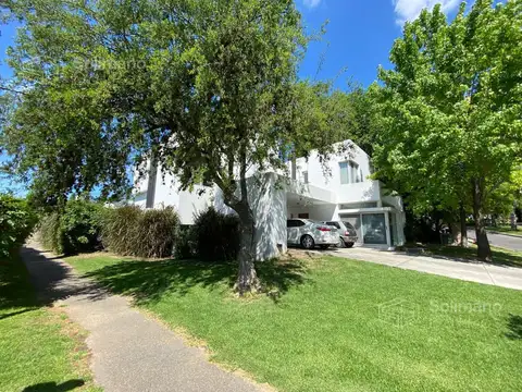 Casa en Venta en General Pacheco, USD 430.000