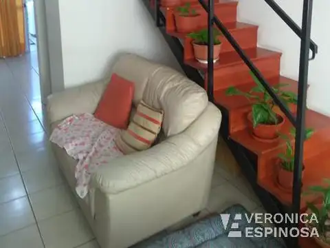 Depto Tipo Casa en Venta de 3 ambientes