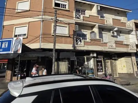 DEPARTAMENTO 3 AMB CON  BALCON VILLA BOSCH