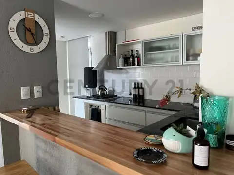 Casa 6 ambientes con 3 baños