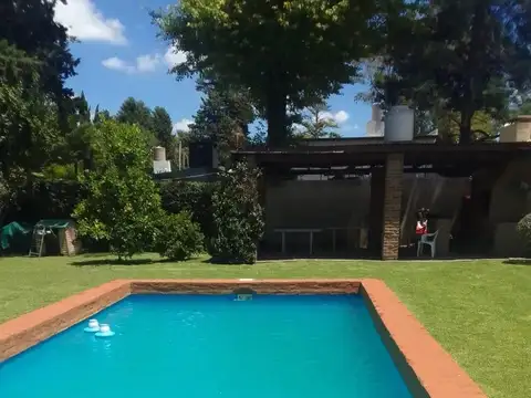 Quinta en Venta de 4 dormitorios