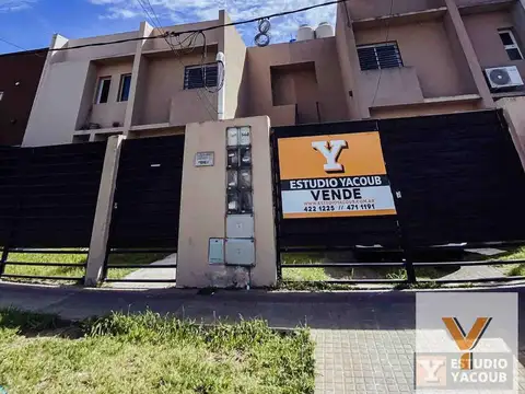 Depto Tipo Casa 2 ambientes con 1 baño