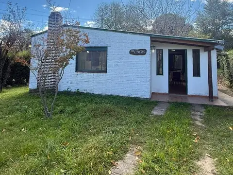 CASA EN ESQUINA CON HERMOSO TERRENO EN MINA CLAVERO