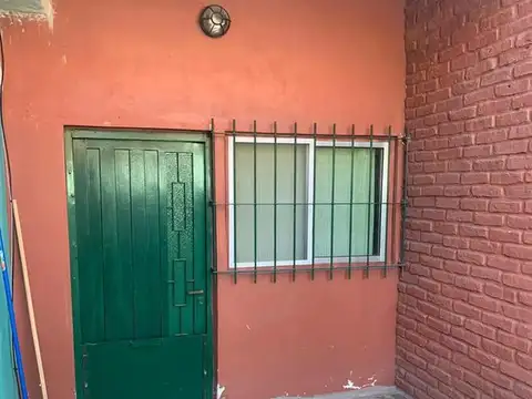 Depto Tipo Casa en Venta de 6 ambientes