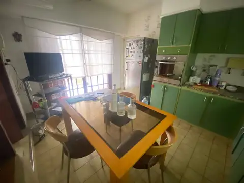 Depto Tipo Casa 3 ambientes con 2 baños