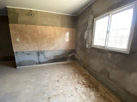 E. Lopez y Santa Fe 100