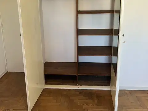 DEPARTAMENTO DE 3 AMBIENTES AL FRENTE CON BALCON