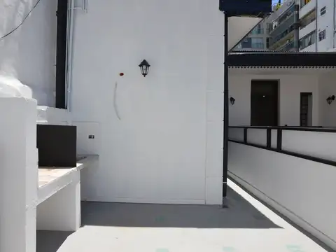 Depto Tipo Casa en Venta al Este