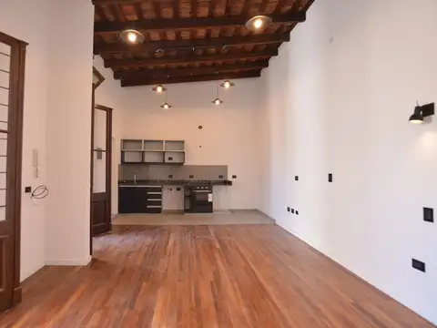 Depto Tipo Casa 2 ambientes con 1 baño