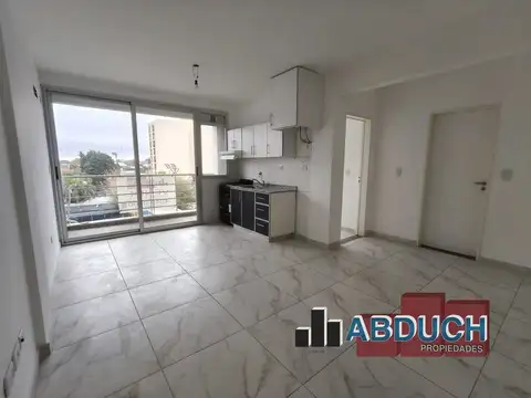 VIDAL 3300, Piso 4