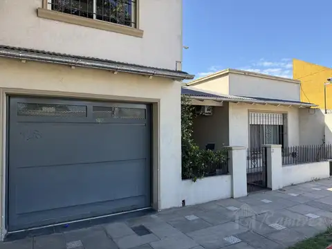 Casa En Venta 5 Amb. a 500 mts. Estacion Paso del Rey - Moreno