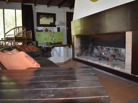 SE VENDE EXCELENTE CASA EN LAS VEGAS- POTRERILLOS