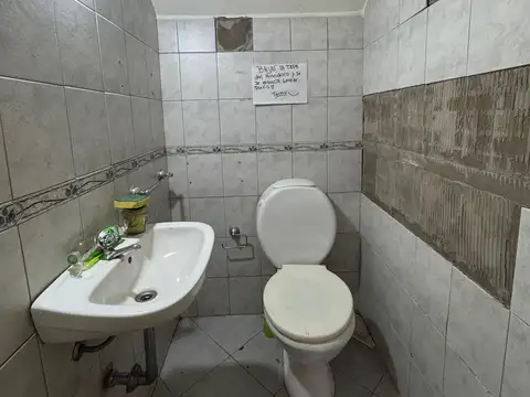 Local en Alquiler Via Púb.