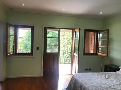 Casa en Alquiler 25 años