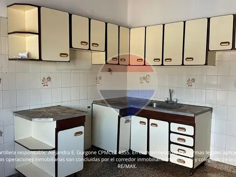 Casa 3 ambientes con 1 baño