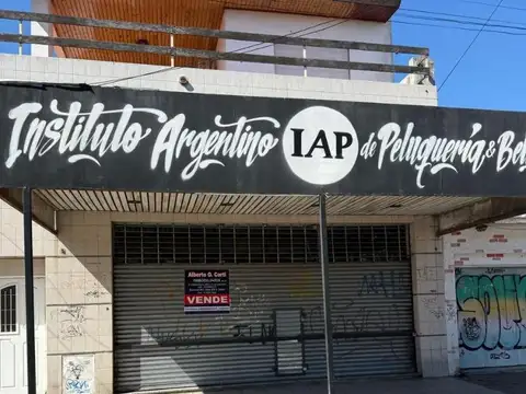 Maestra C. Valle 600