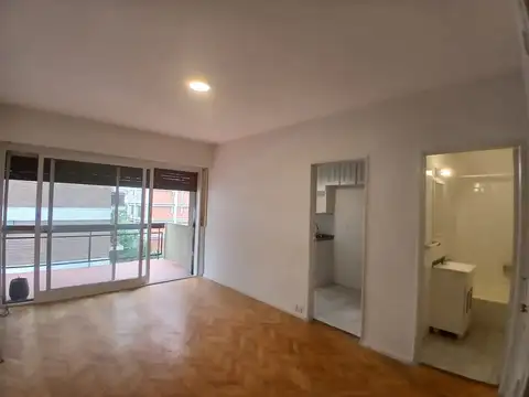 Departamento en Alquiler en Acassuso, $ 690.000