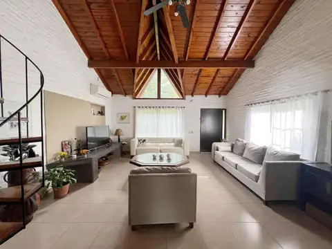 P. de Castillo 3400