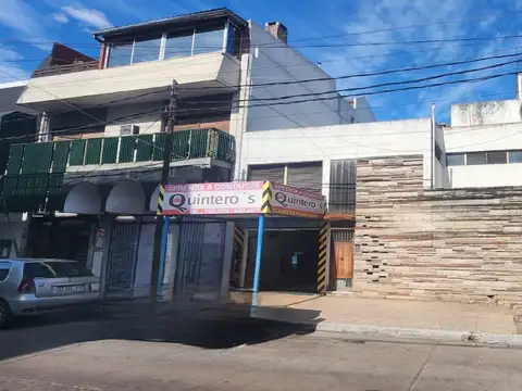 Casa 6 ambientes 280 m² s/ lote 248 m² - S.Justo (Ctro)