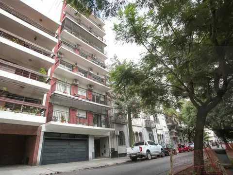 Emilio Mitre 700