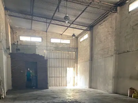 GALPON EN ALQUILER BARRIO SAN MIGUEL