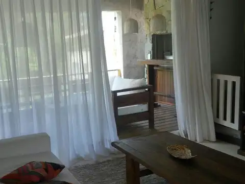 Casa en Venta en La Pedrera, USD 275.000