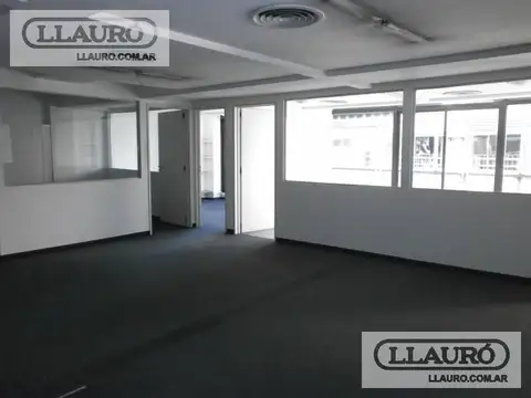 Reconquista Tucumán: frente  214 m2. vigilancia categoría