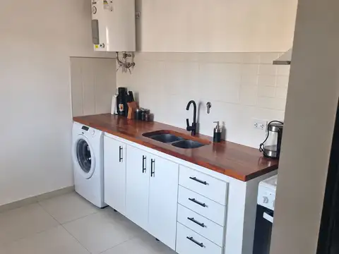 Depto Tipo Casa en Venta de 2 ambientes