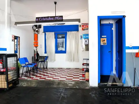 Local en Venta 50 años